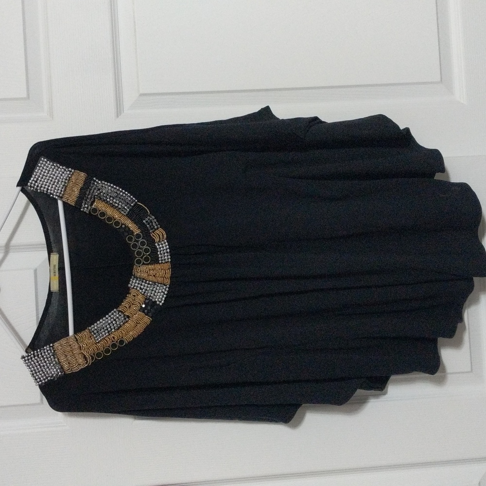 #577 GEMSTON Black Bead Embellished Batwing Poncho Kimono Style Top. Size: Large